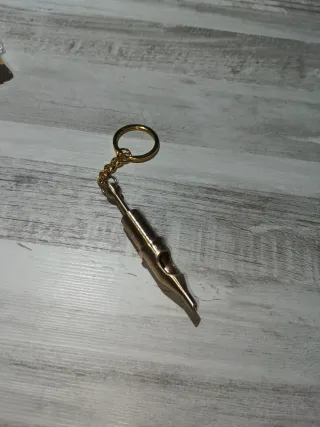 Llavero Cartucho Máquina Tatuar Dorado