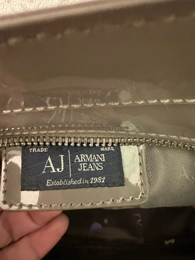 Bolso Armani Jeans Gris Charol ORIGINAL