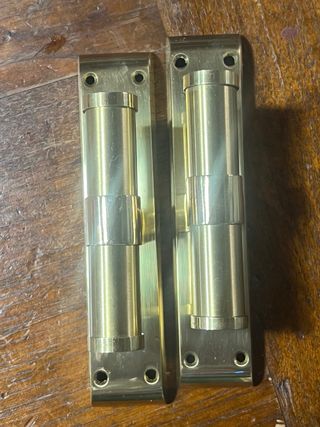 Maniglie per finestre in ottone