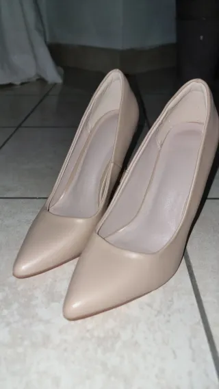 Scarpe donna tacchi alti beige