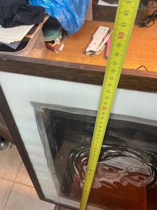 Quadro con volto espressivo