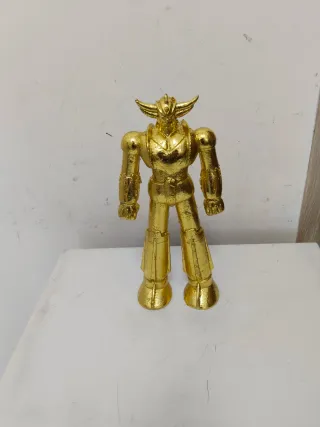 Statua Goldrake dorata