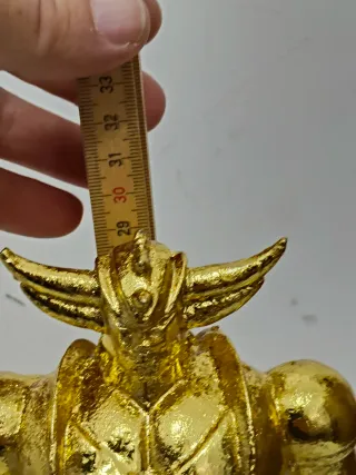 Statua Goldrake dorata