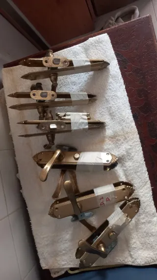 6 Pomos de Puerta Vintage Bronce( serie 600).