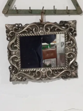 Espejo antiguo marco decorado
