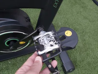 Bicicleta Spinning Cecotec Extreme 25 para gente