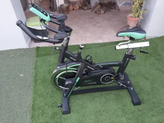 Bicicleta Spinning Cecotec Extreme 25 para gente