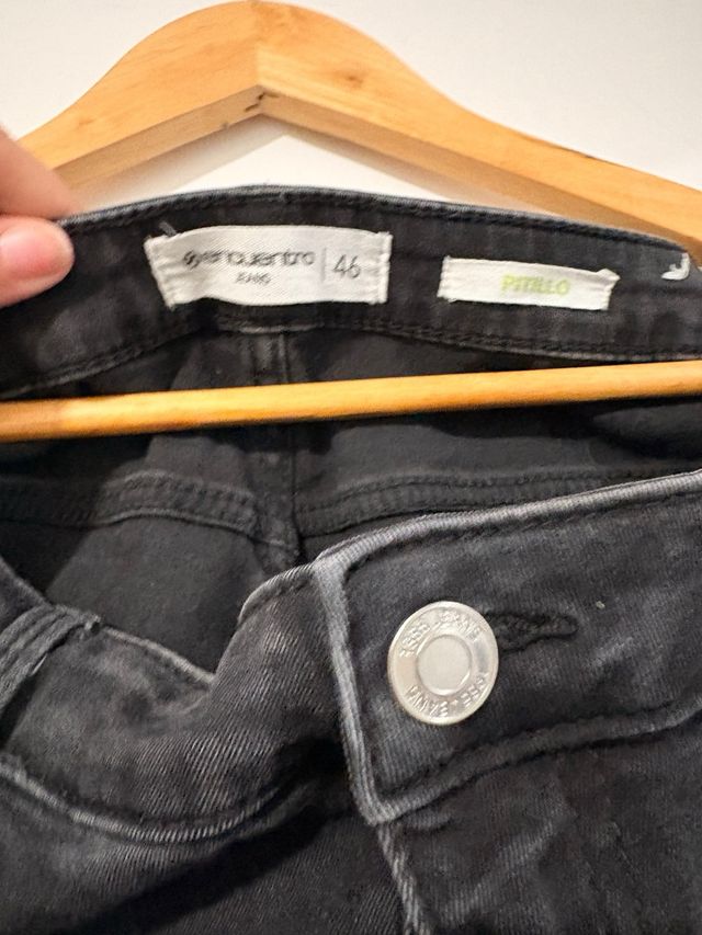 Pack 4 pantalones vaqueros Talla 46