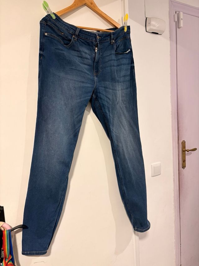 Pack 4 pantalones vaqueros Talla 46