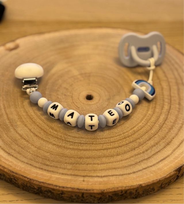 Chupetero personalizable MATEO