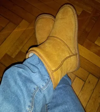 Botas UGG Marrones Talla 35