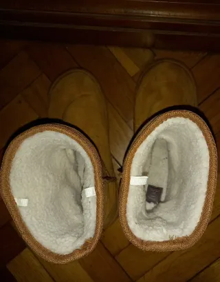 Botas UGG Marrones Talla 35