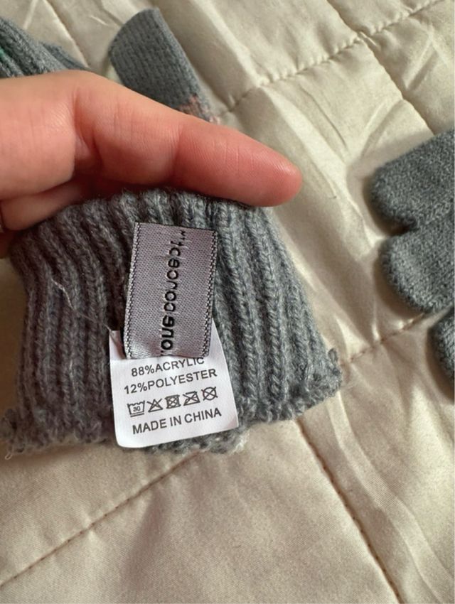 Guanti invernali con renne