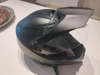 Casco de moto integral negro
