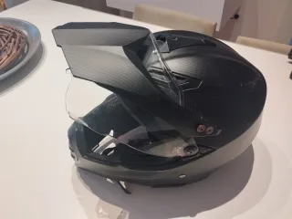 Casco de moto integral negro