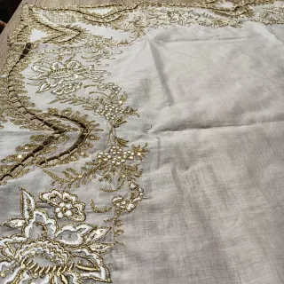 Pico de Manteleta de Fallera Dorado Bordado