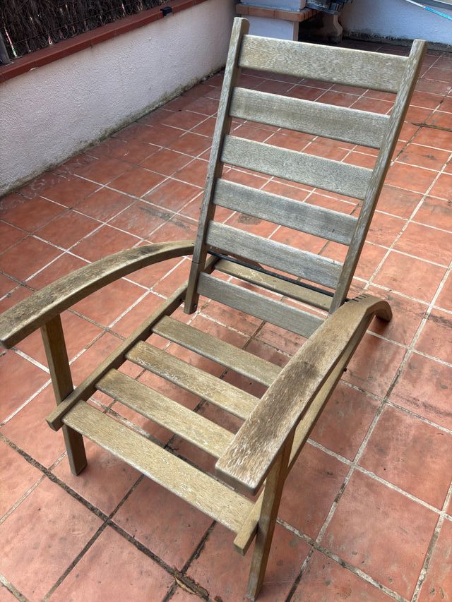 Sillón de madera teca