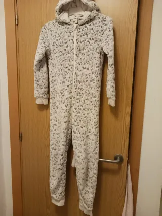 Pijama entero C&A estampado tigre