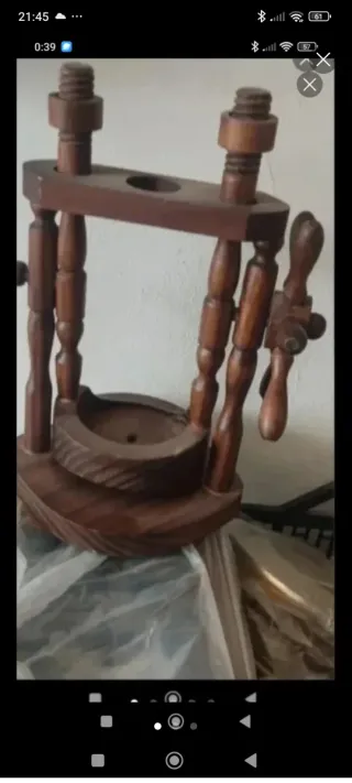 Expositor de vino de madera