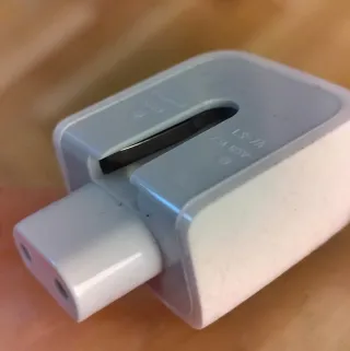 Cable Cargador Portátil Apple