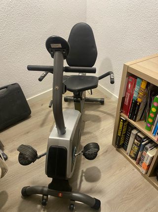 Bicicleta estática cómoda