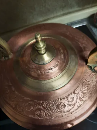 Antico bollitore in rame