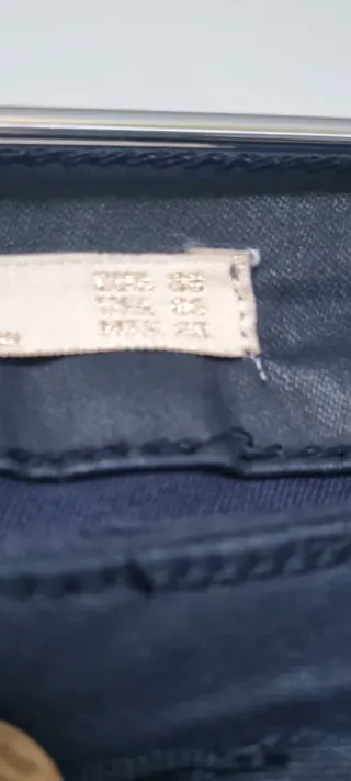 Pantalón slim encerado azul marino