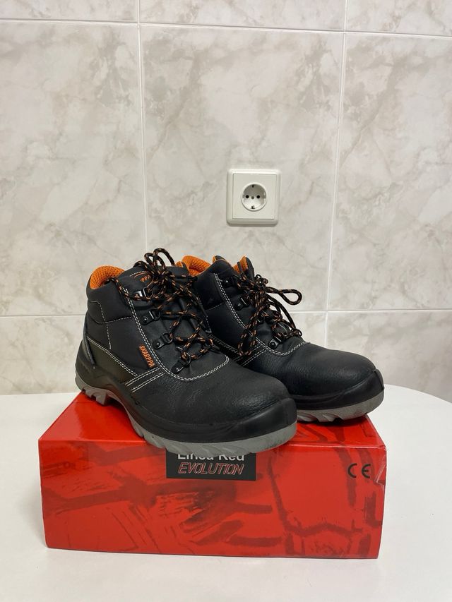 Botas de seguridad Línea Red Evolution