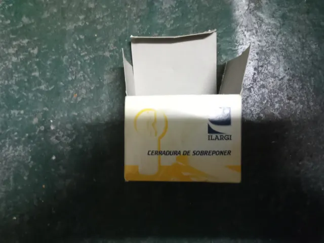 Cerradura de sobreponer