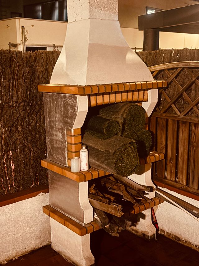 Barbacoa de obra piedra y terracota