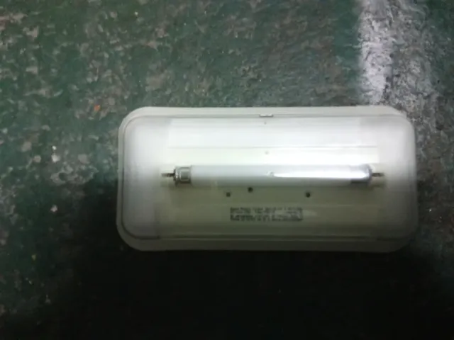 Foco de emergencia LED