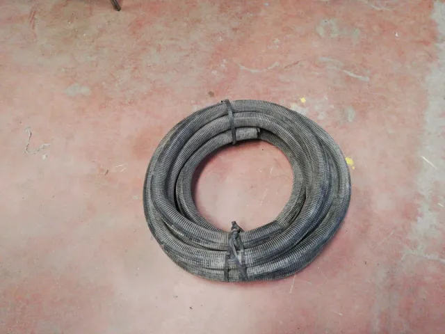 Tubo corrugado para electricidad