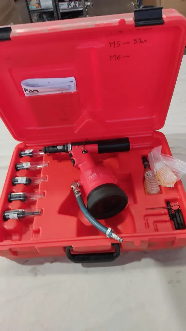 Remachadora Neumática Profesional