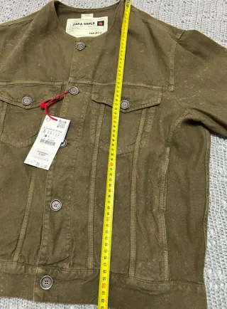 Chaqueta Zara Verde Oliva