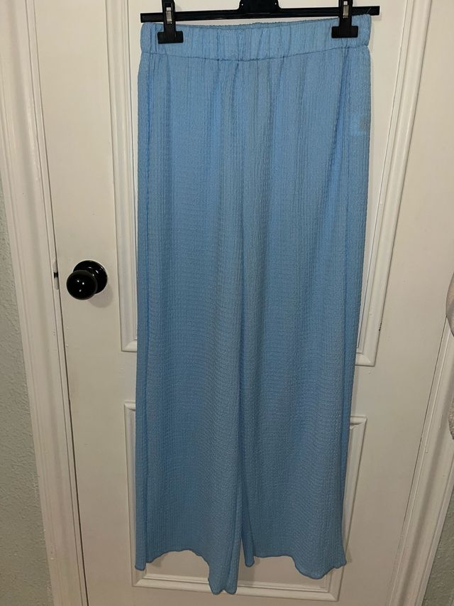 Pantalón azul recto