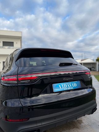 Porsche Cayenne 2022