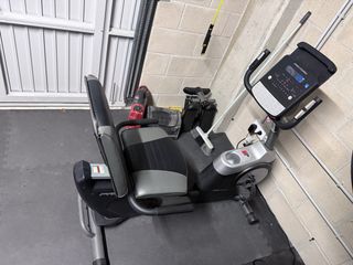 Bicicleta Estática Asiento con Respaldo