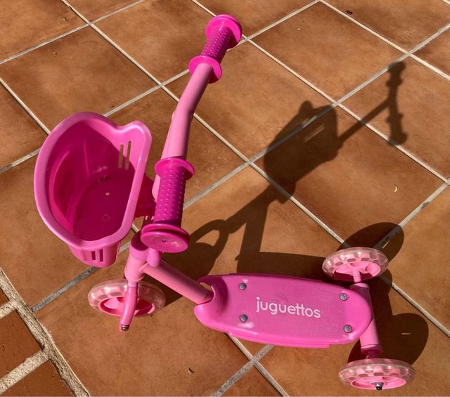 Patinete infantil Juguettos rosa