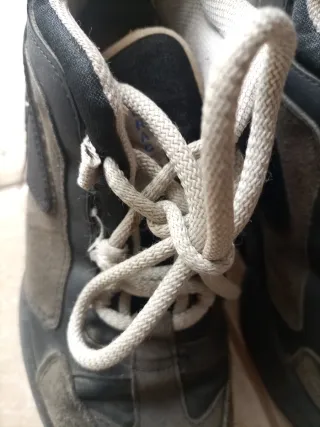 Scarpe stile Fornarina con zeppa nere e grigie