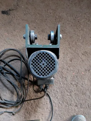 Polipasto Eléctrico ASIAK PLE200/400