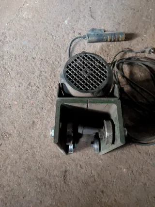 Polipasto Eléctrico ASIAK PLE200/400