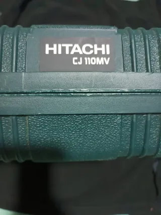 Caladora Hitachi CJ110MV con maletín