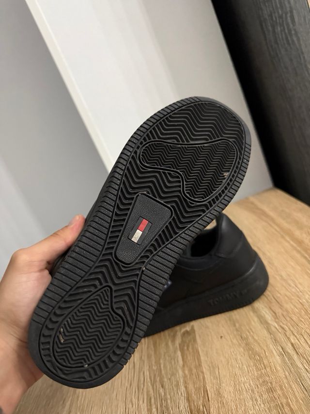 Zapatillas Tommy Jeans Negras talla 40