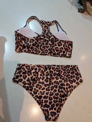 Bañador bikini estampado leopardo