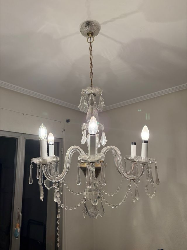 Lámpara araña cristal vintage dorada