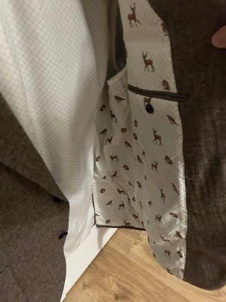 Americana elegante marrón