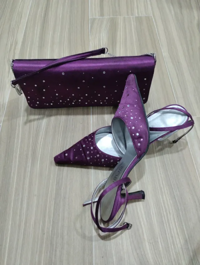 Bolso y Zapatos de Fiesta Morados