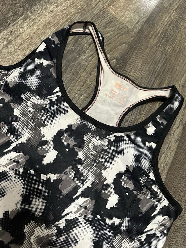 Conjunto deportivo Crivit