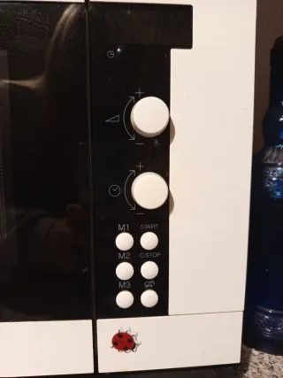 Microondas De Dietrich  37 alto 32 largo 59 ancho