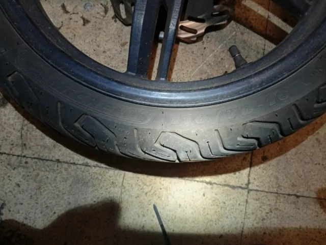 Rueda delantera Sym Symphony SR 125